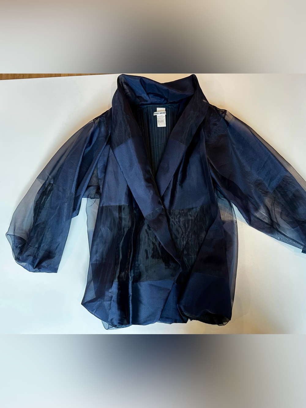 Issey Miyake Sheer Pleated Sculptural Jacket Navy Size 2 - Picture 8 of 14